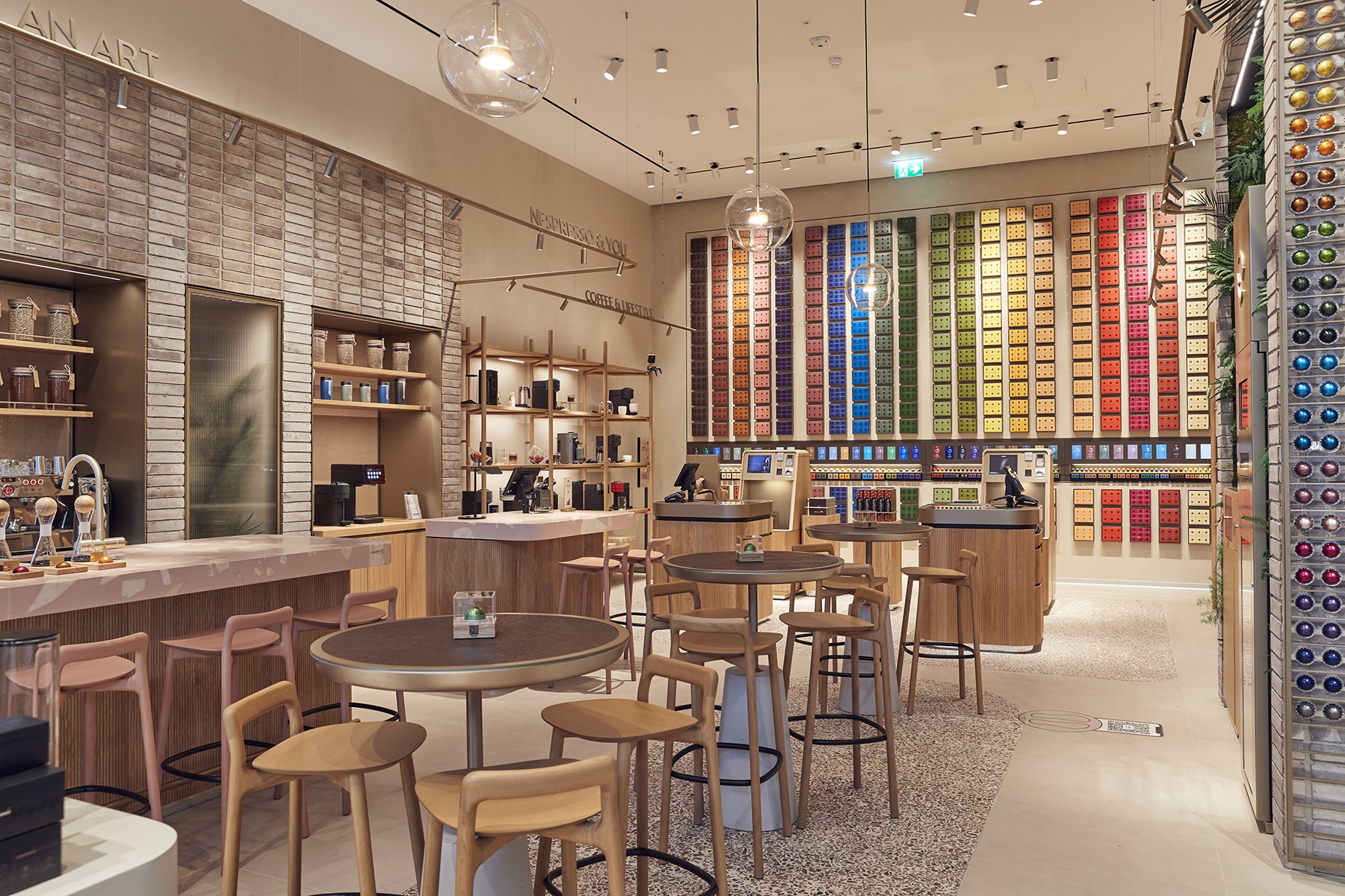 Mount Bank hetzelfde wervelkolom Nespresso launches new UK boutique concept - Retail Focus - Retail Design