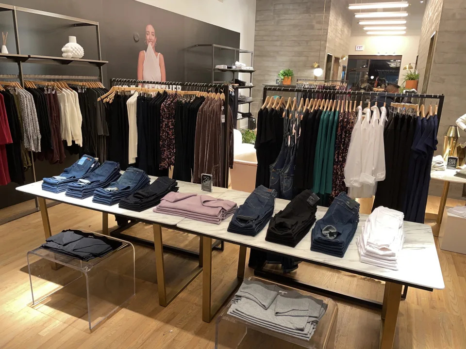 A Pea in the Pod® opens new concept stores in Chicago and New York City ...
