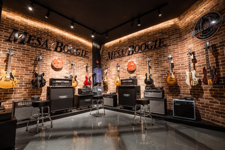 Gibson Garage the ultimate guitar experience to open in historic London