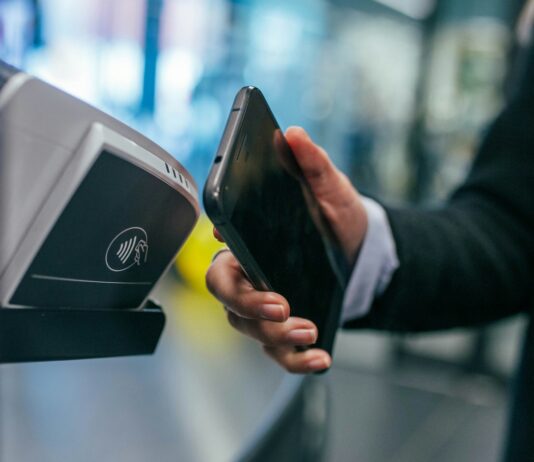 How Crypto-as-a-Service Solutions Revolutionize Business Operations
