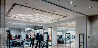 Disrupt the Ordinary: How Neonplus® Signage Transforms Shopper Journeys and Boosts Retail Performance