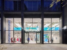 Lakeside Shopping Centre signs global fashion brand BERSHKA