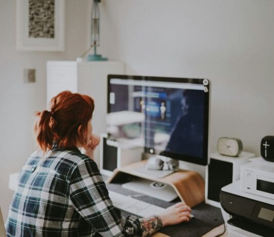 Make Space for Success: Optimising Your Small Home Office