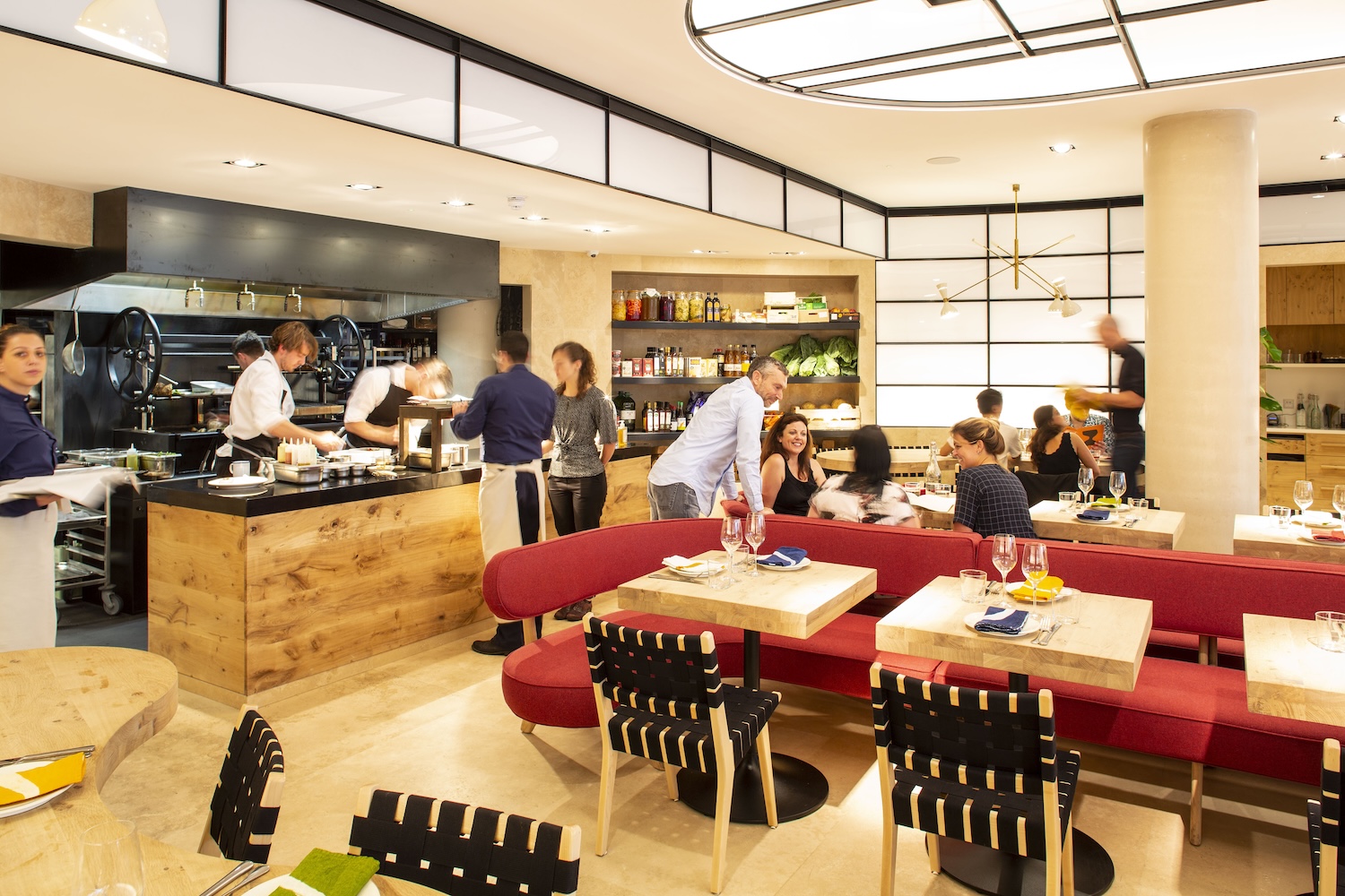 ROVI, Ottolenghi - Oscar Elite acoustic plaster. Adam Luszniak photography.